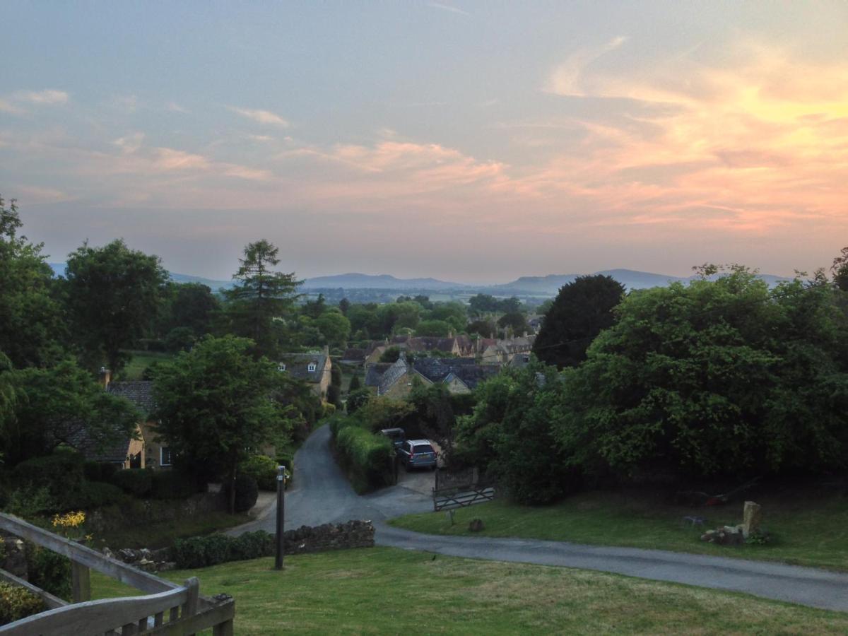 Zen Cottage, Cheltenham Winchcombe Bagian luar foto